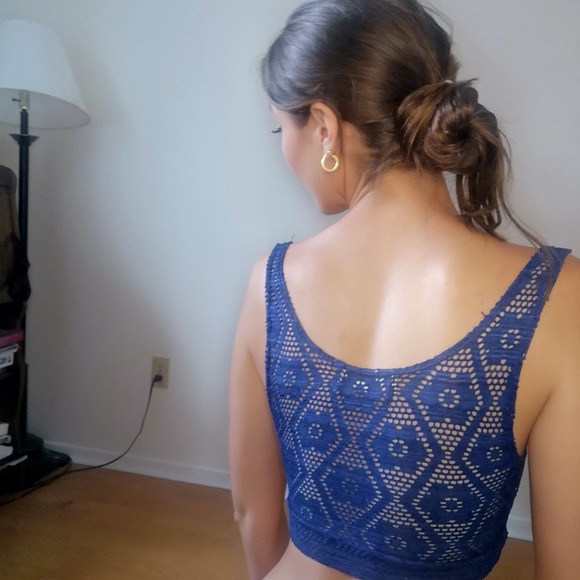 Urban outfitters crop top - Picture 2 of 2